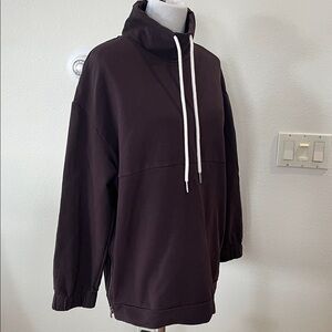Varley Dark Brown Sweatshirt with White Drawstrings